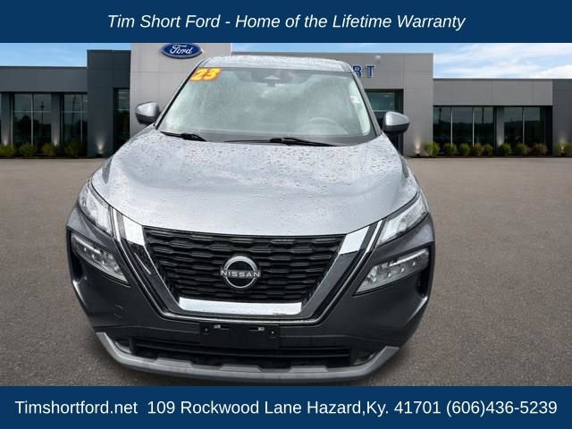 Used 2023 Nissan Rogue SV AWD/4WD image 2