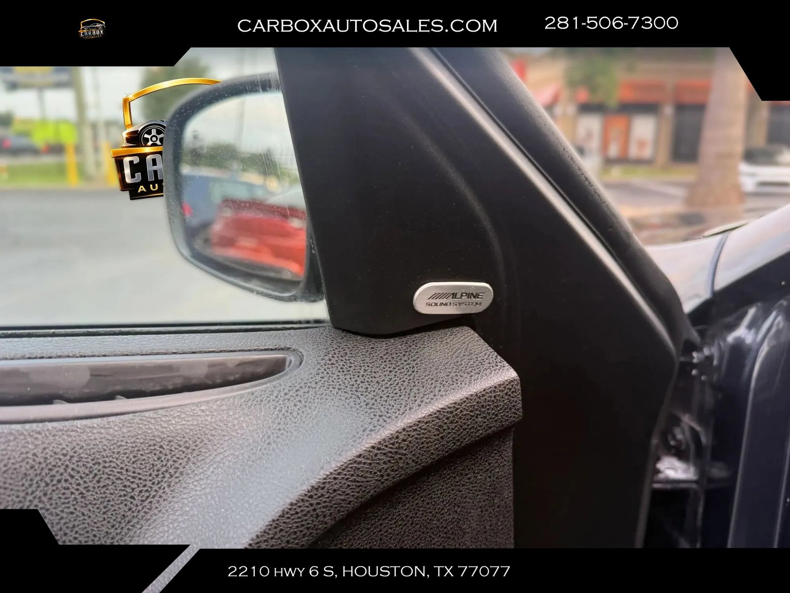 Used 2018 Chrysler 300 S AWD/4WD image 19