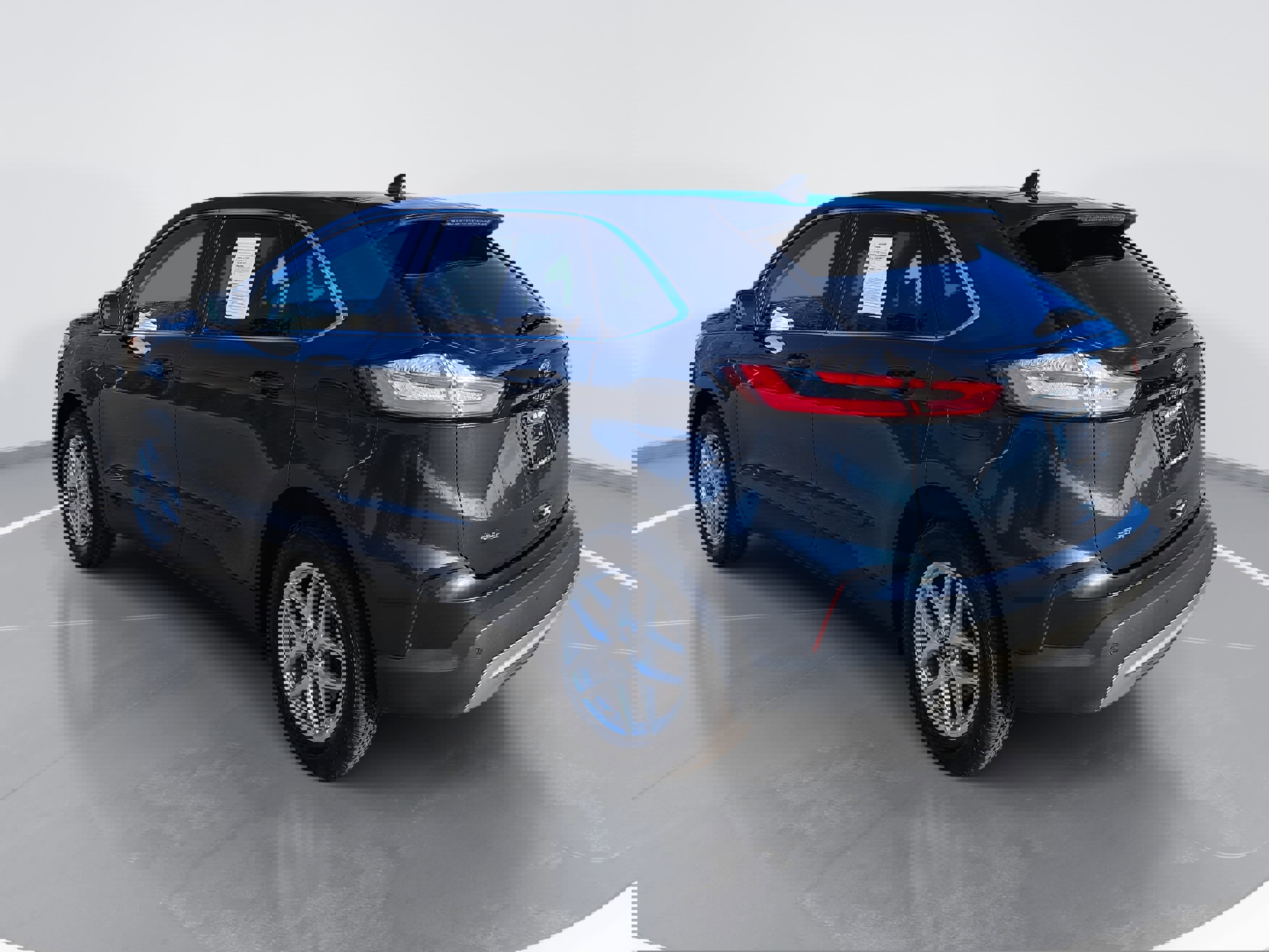 Used 2024 Ford Edge SEL image 5