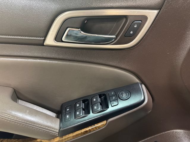 Used 2015 GMC Yukon XL Denali w/ Touring Package AWD/4WD image 12