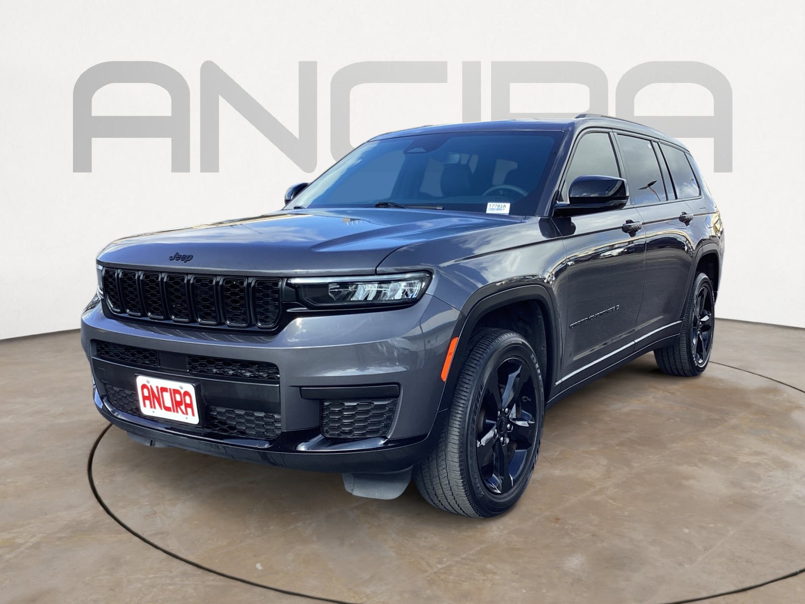 Used 2023 Jeep Grand Cherokee L Laredo AWD/4WD image 9