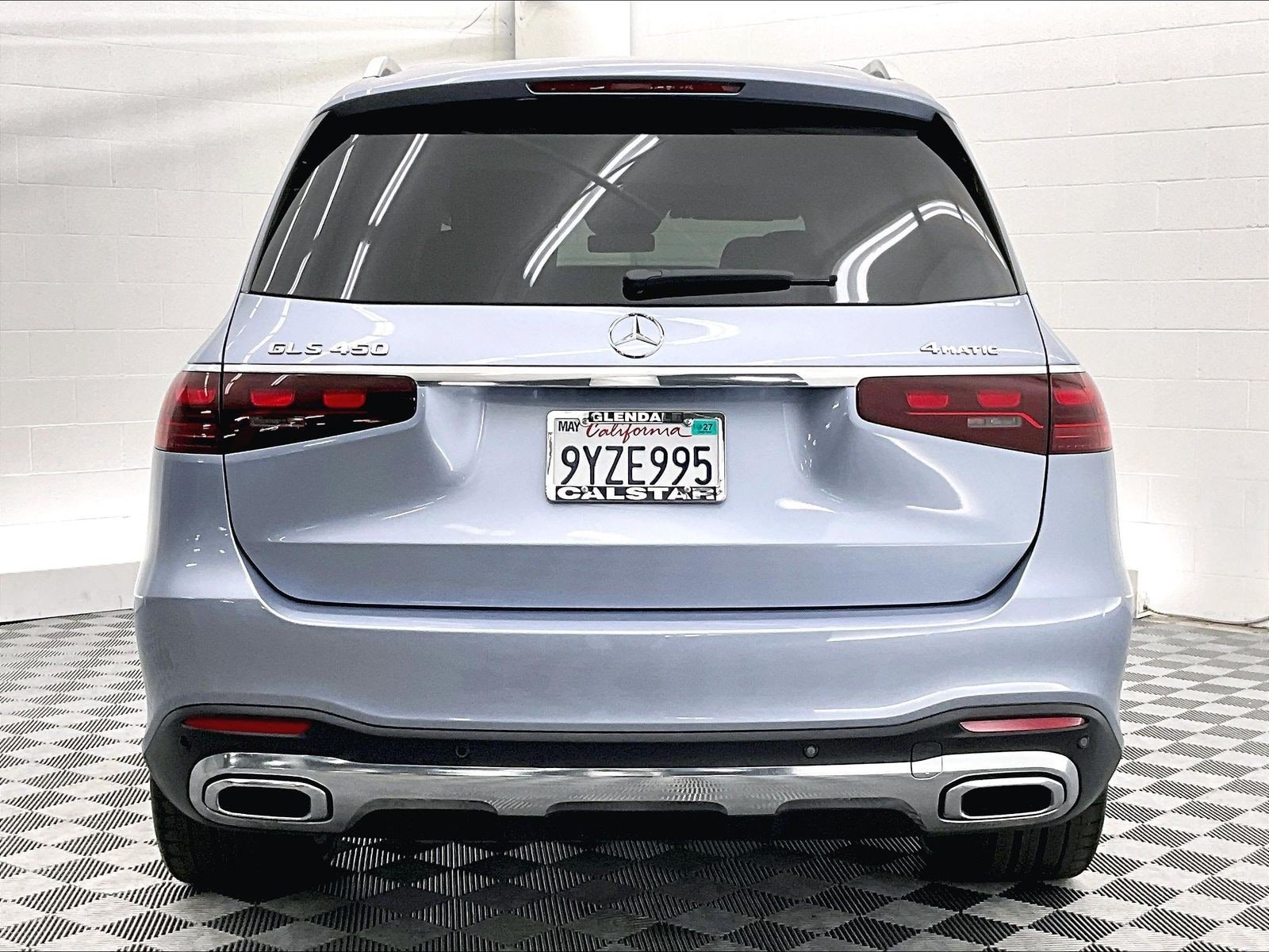 Used 2026 Mercedes-Benz GLS 450 4MATIC image 3