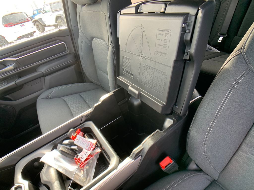 New 2026 RAM 1500 4x4 Crew Cab image 26