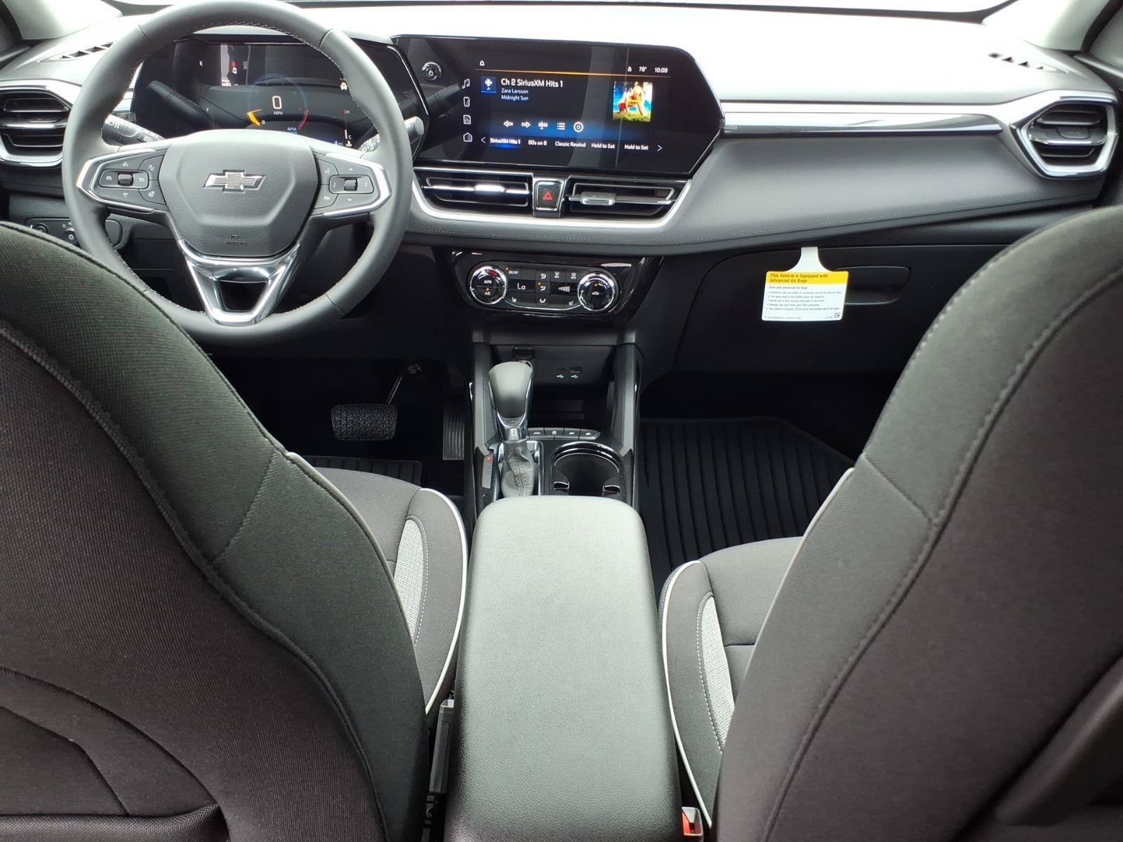 New 2026 Chevrolet TrailBlazer LT w/ Convenience Package FWD image 12