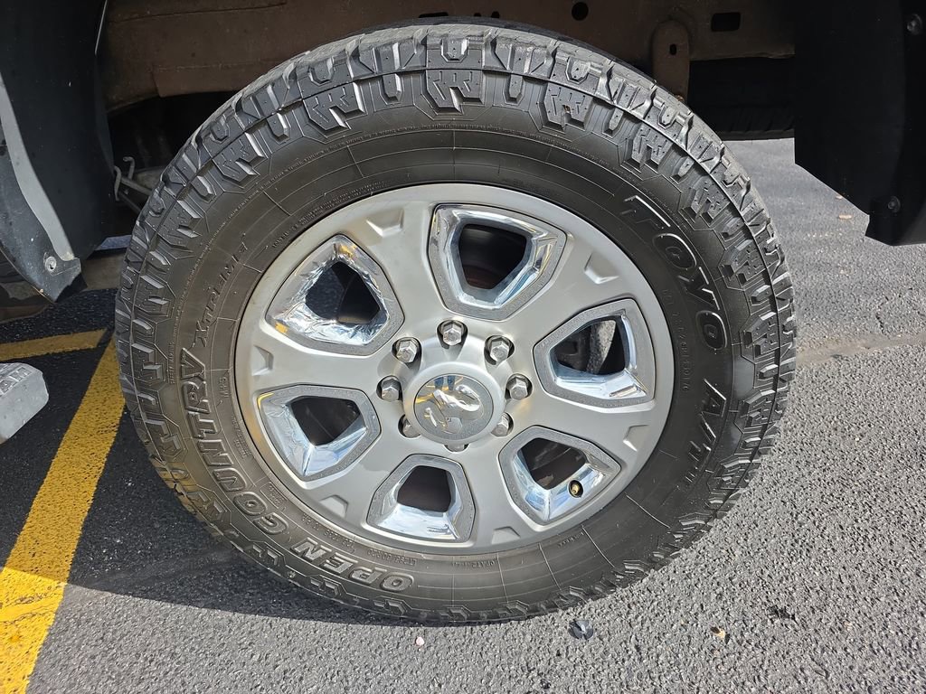 Certified 2016 RAM 2500 Laramie AWD/4WD image 33