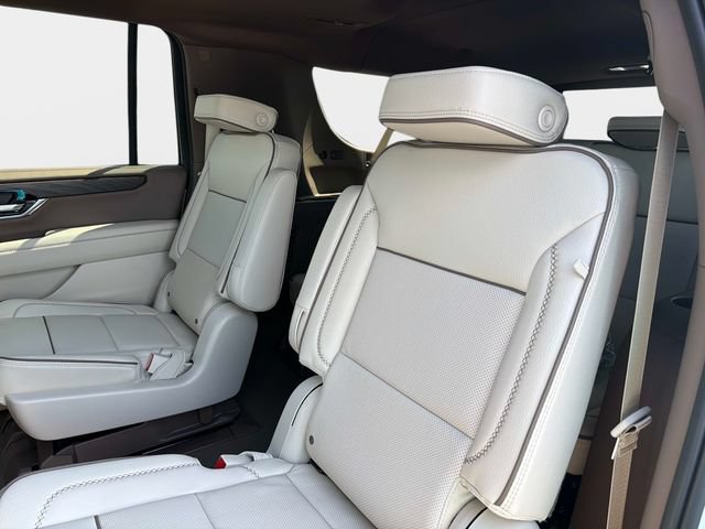 New 2026 GMC Yukon XL Denali w/ Denali Reserve Package AWD/4WD image 12