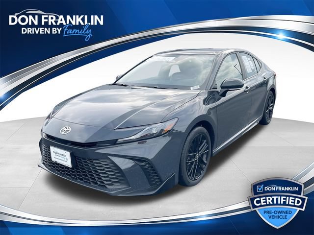 Used 2025 Toyota Camry SE