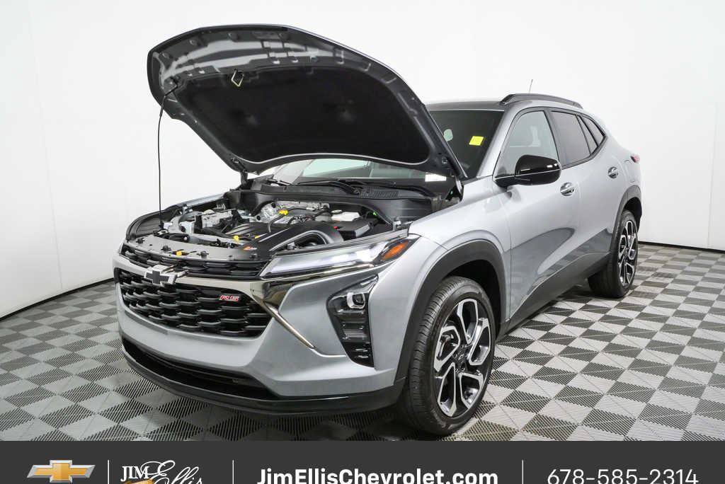Certified 2026 Chevrolet Trax RS w/ Driver Confidence Package FWD image 28