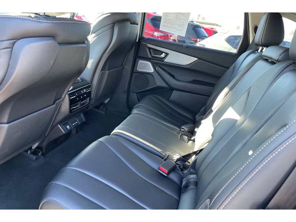 Certified 2025 Acura MDX SH-AWD w/ Technology Package image 13