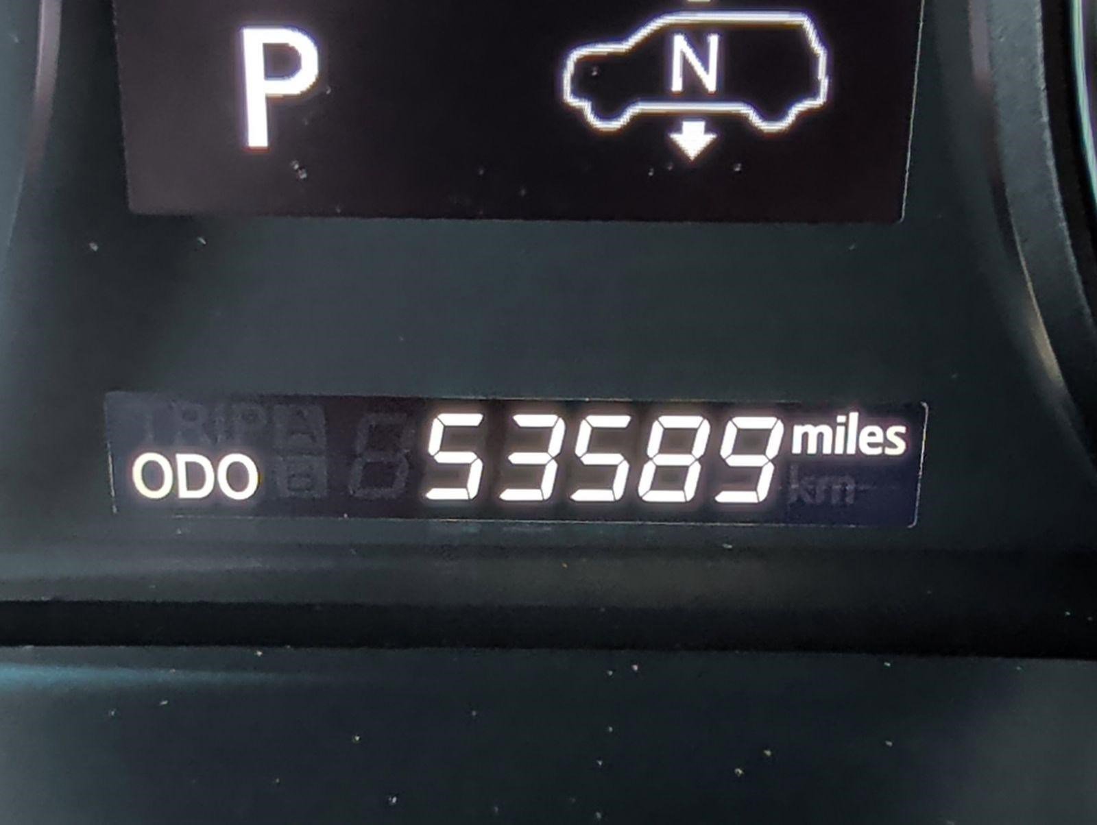 Certified 2021 Lexus LX 570 4WD w/ Luxury Package image 15