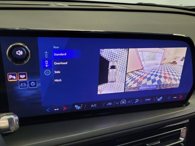 New 2026 Chevrolet Traverse LT w/ Driver Confidence Package image 17