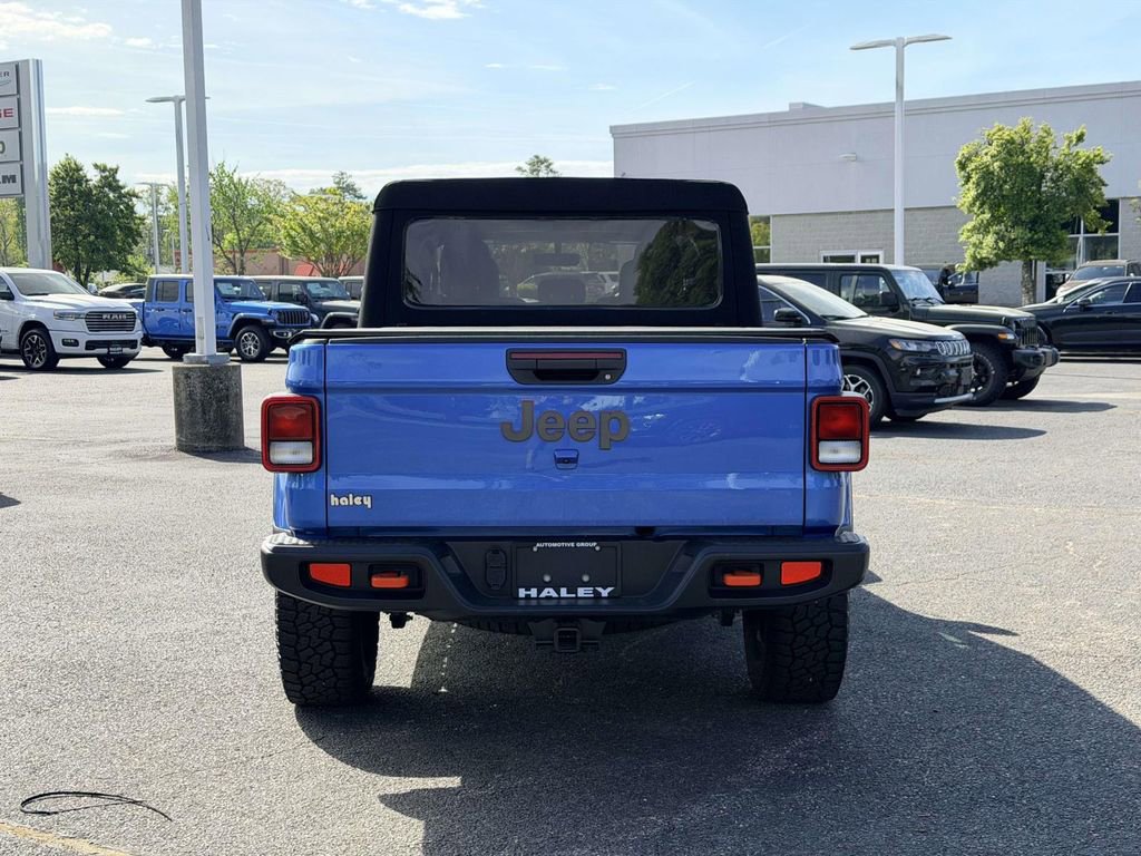 Used 2023 Jeep Gladiator Mojave image 22