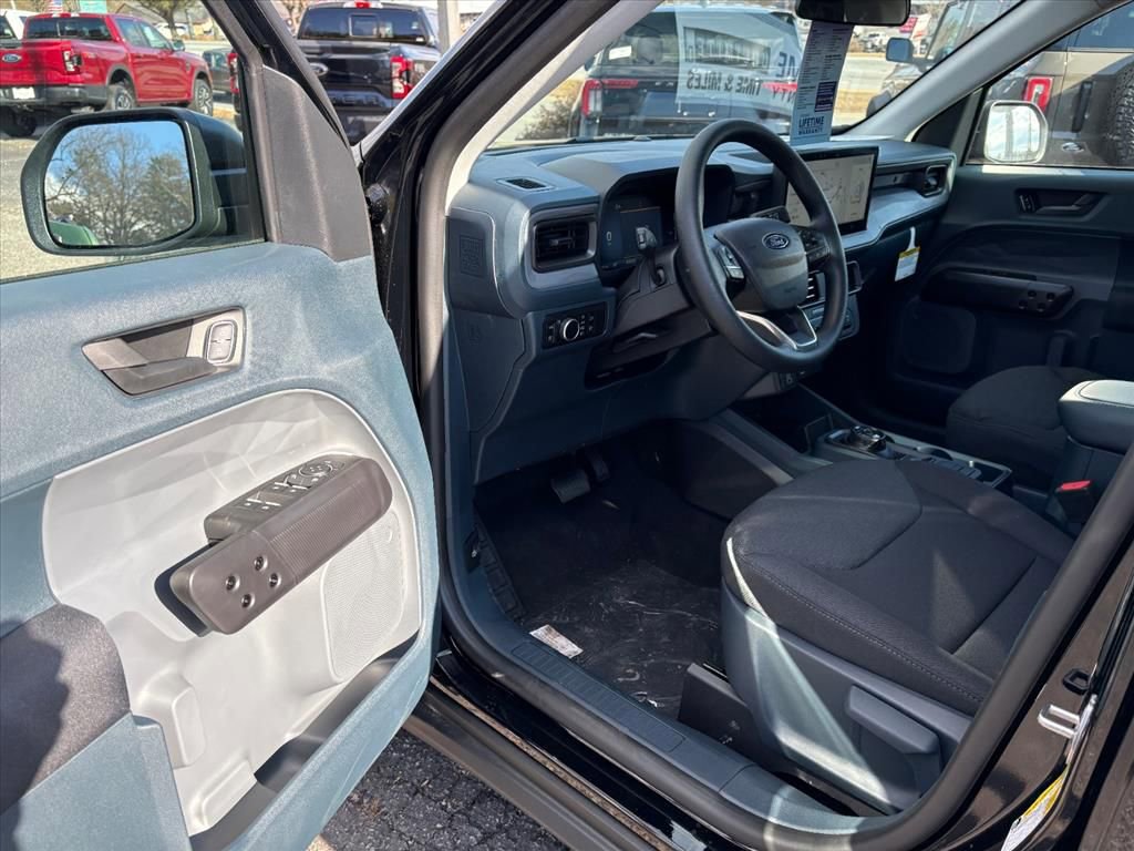 New 2025 Ford Maverick XL FWD image 13