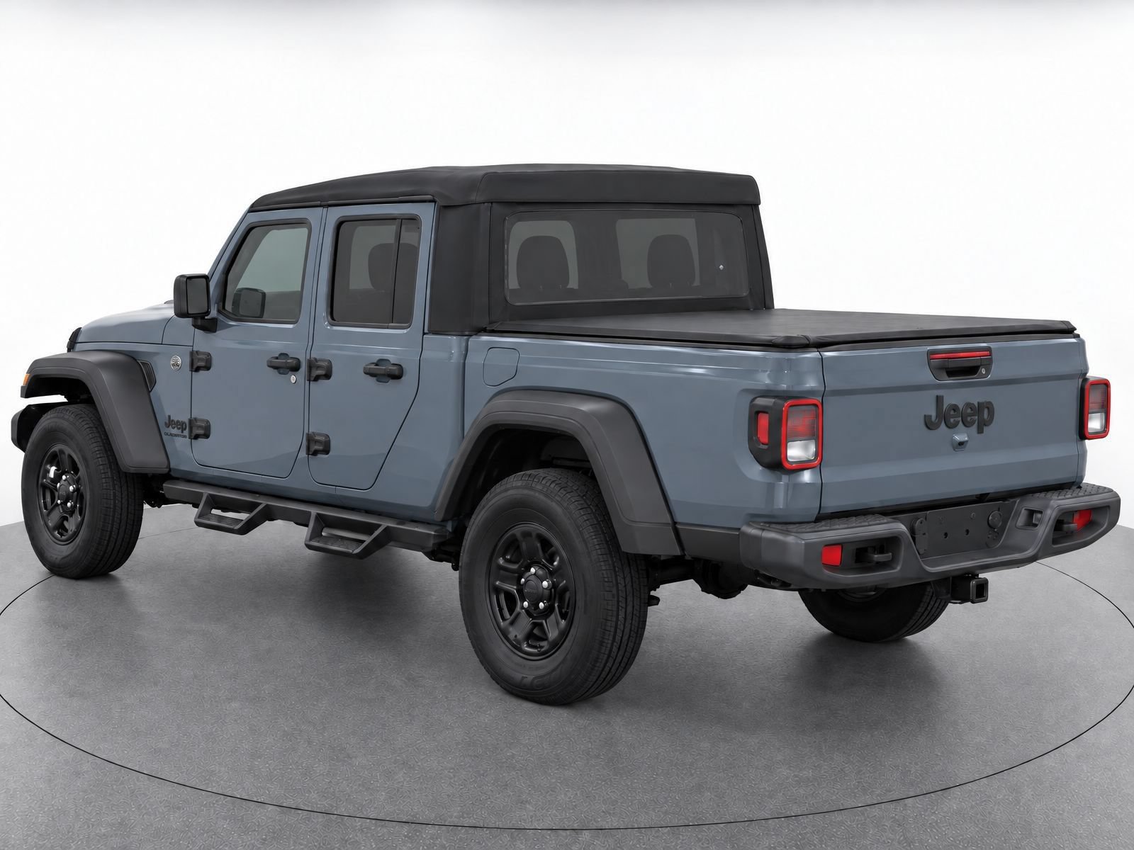 Used 2025 Jeep Gladiator Sport AWD/4WD image 7