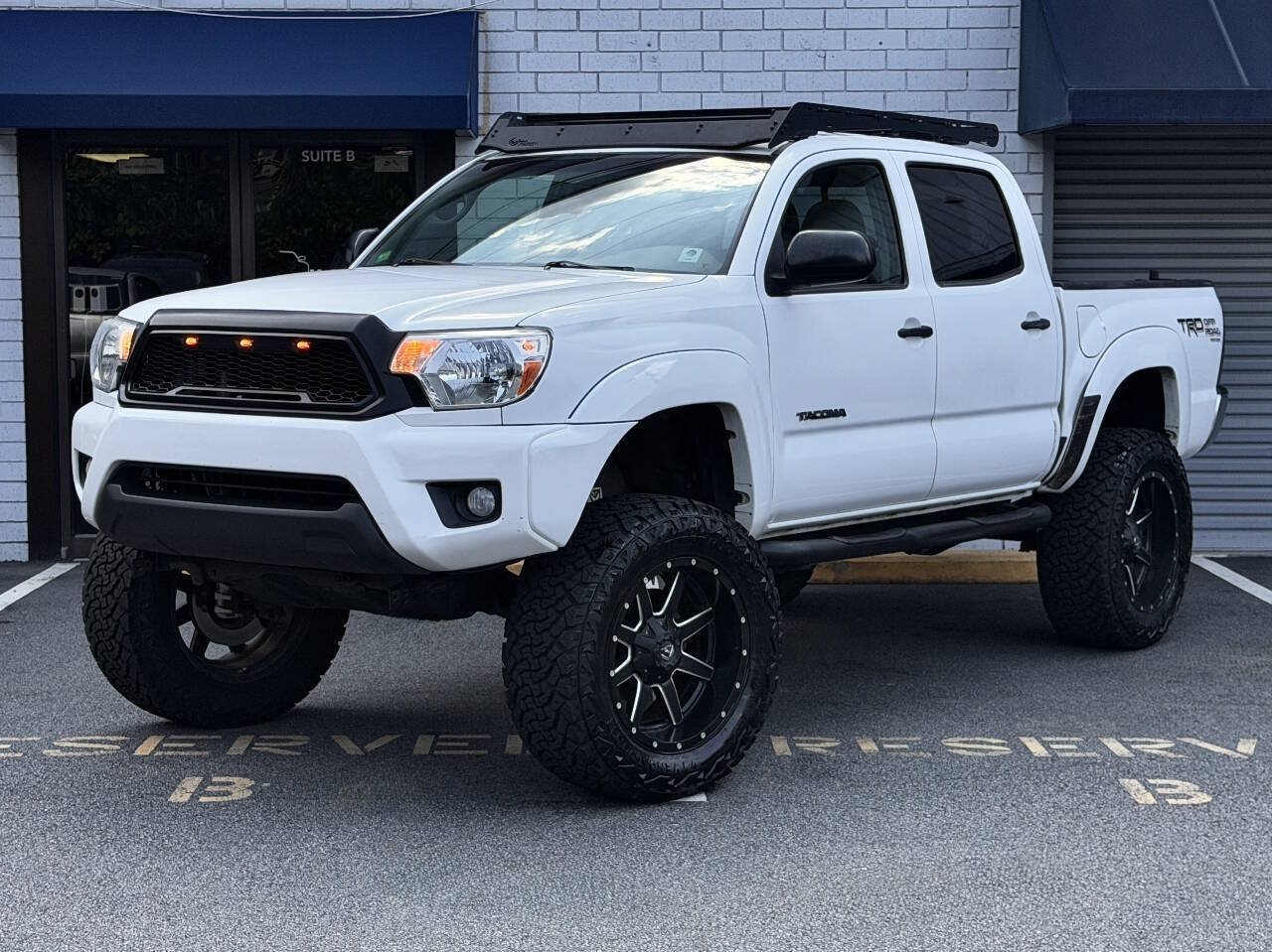 Used 2014 Toyota Tacoma PreRunner w/ TRD Off-Road Package RWD image 1