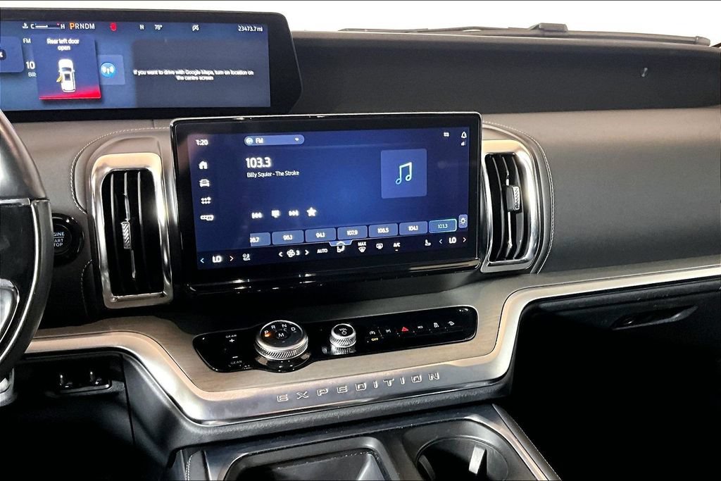 Certified 2025 Ford Expedition Max Platinum AWD/4WD image 5
