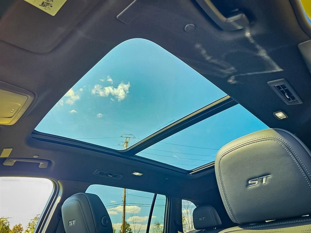 New 2026 Buick Enclave Sport Touring w/ Power Package image 19