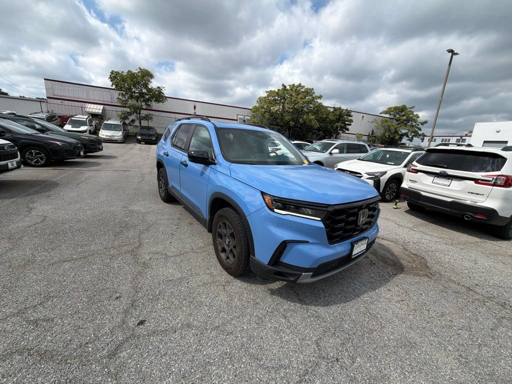 Used 2024 Honda Pilot TrailSport