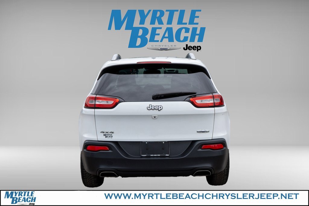 Used 2017 Jeep Cherokee Latitude w/ True North Edition image 5