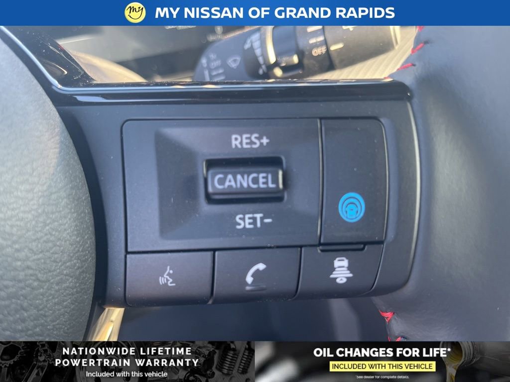 New 2026 Nissan Kicks SR AWD/4WD image 16