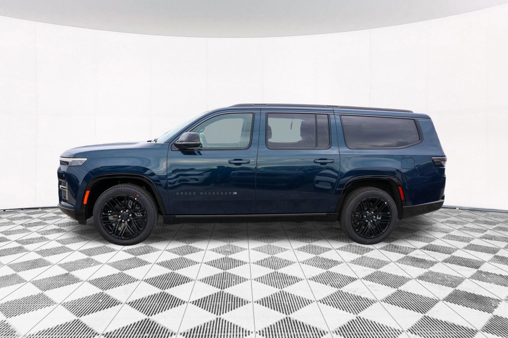 New 2026 Jeep Grand Wagoneer L Limited AWD/4WD image 8