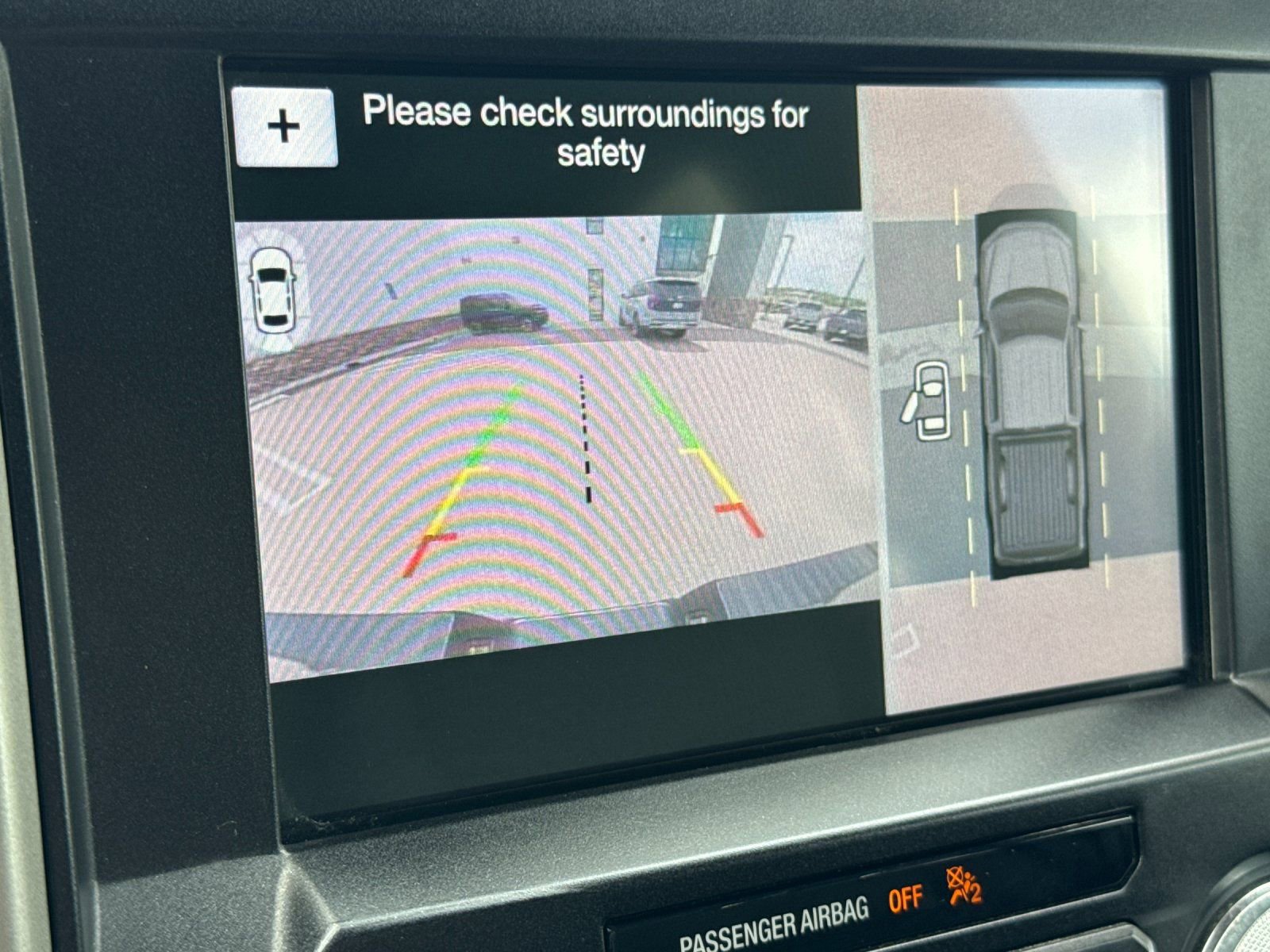 Used 2019 Ford F150 Lariat w/ Equipment Group 502A Luxury AWD/4WD image 22