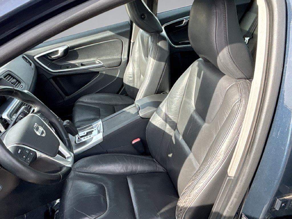 Used 2012 Volvo S60 T5 FWD image 13