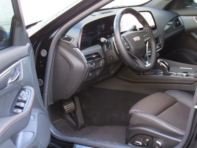 Used 2025 Cadillac CT5 Sport w/ Technology Package AWD/4WD image 10