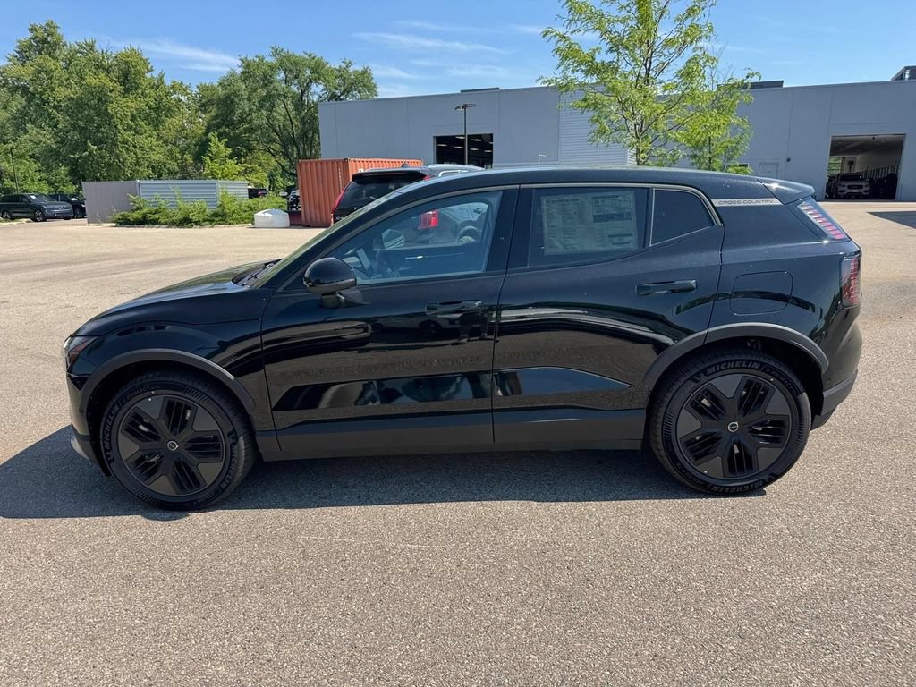 New 2026 Volvo EX30 Cross Country Ultra w/ Protection Package Premier AWD/4WD image 2