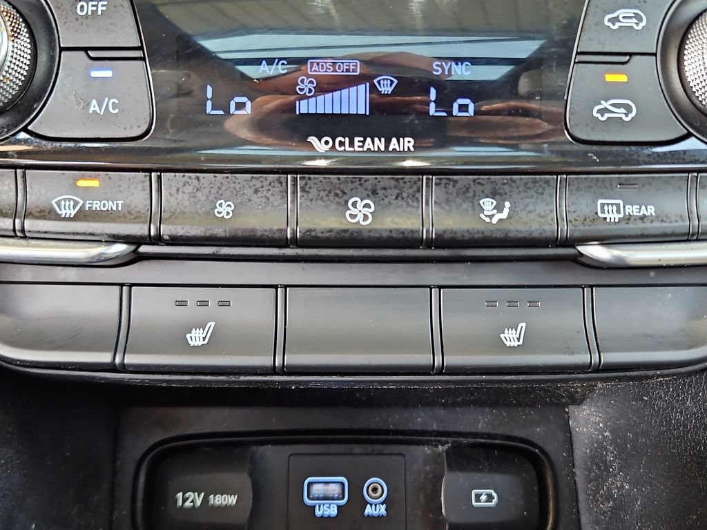 Used 2019 Hyundai Santa Fe Limited FWD image 20