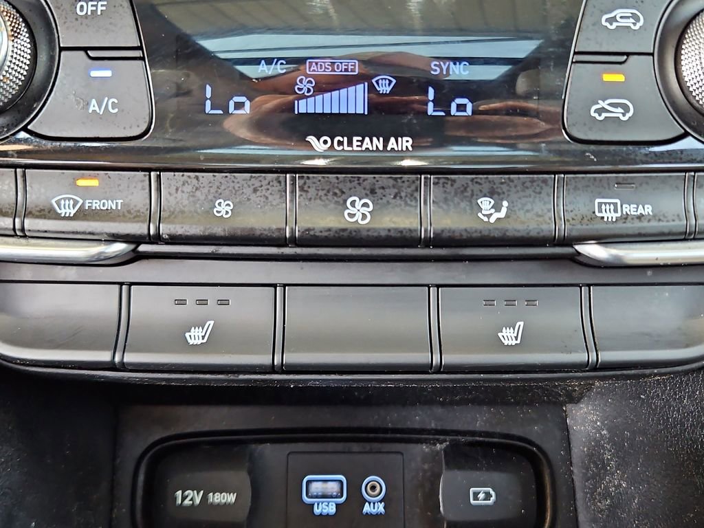 Used 2019 Hyundai Santa Fe Limited FWD image 20