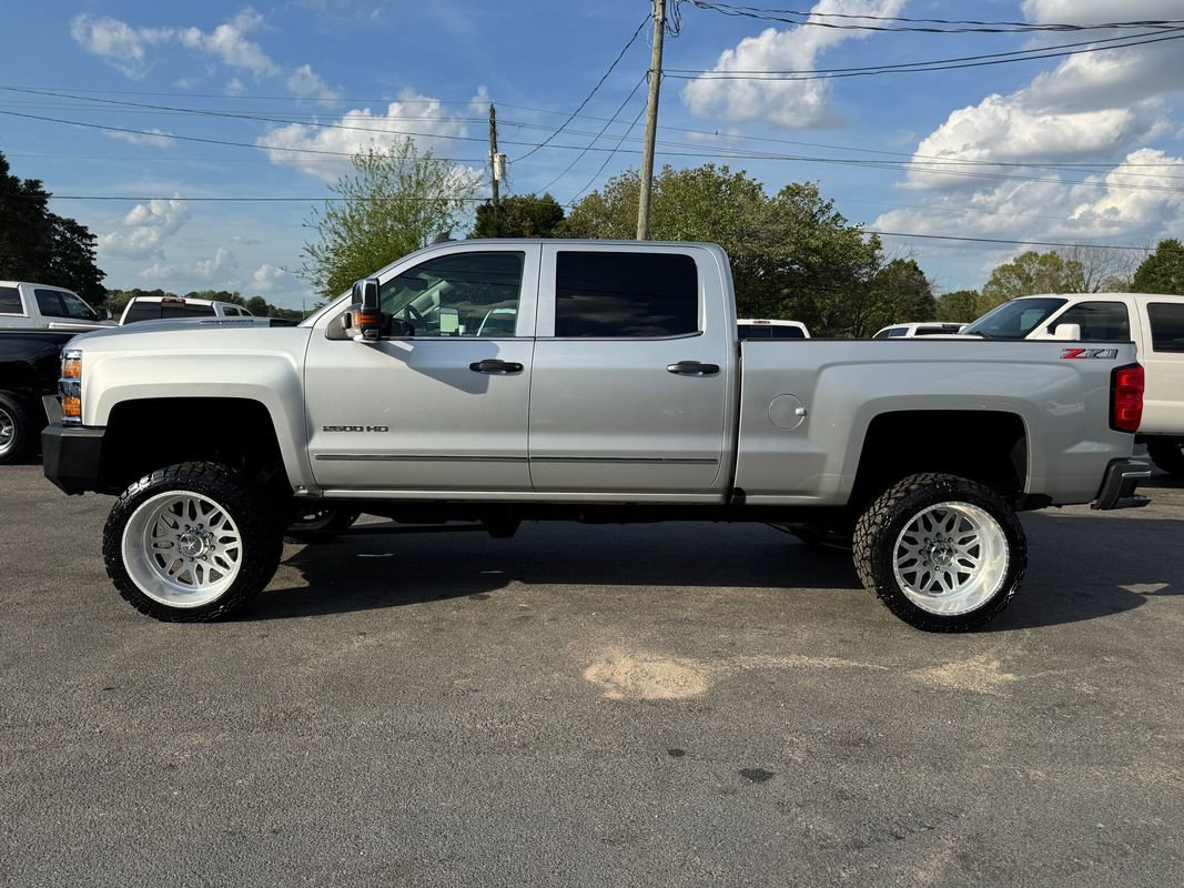 Used 2018 Chevrolet Silverado 2500 LTZ w/ Duramax Plus Package AWD/4WD image 7