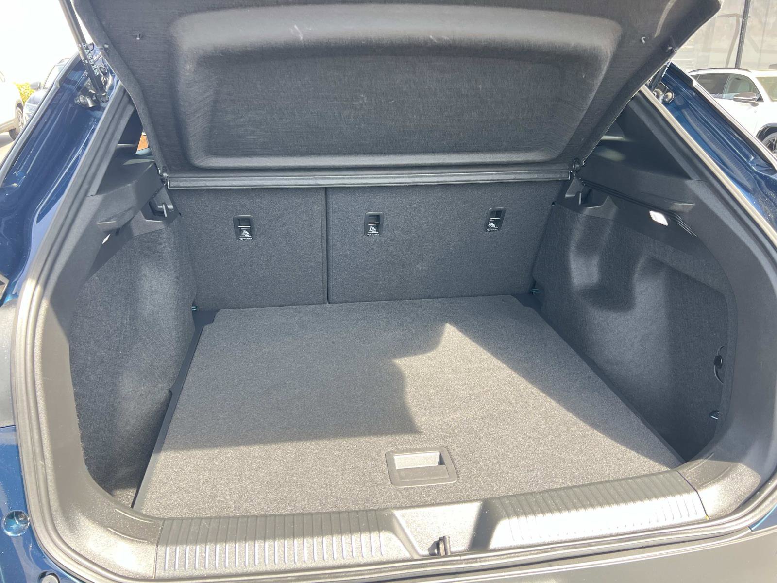 Used 2023 Volkswagen ID.4 Pro image 23