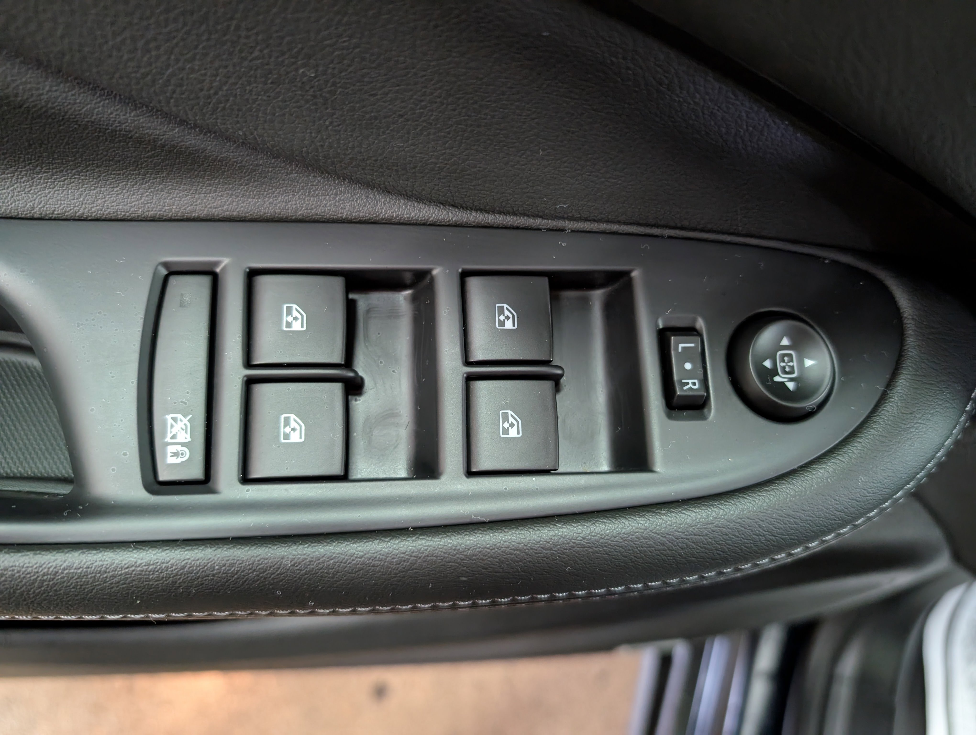 Used 2020 Buick Envision Premium image 14