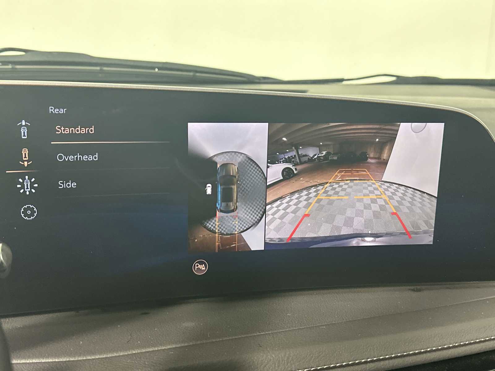 Used 2025 Cadillac XT4 Premium Luxury image 30