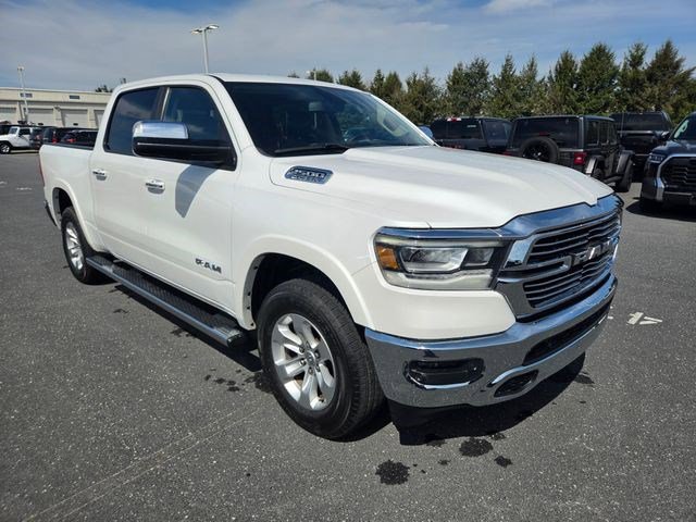 Used 2019 RAM 1500 Laramie AWD/4WD image 18