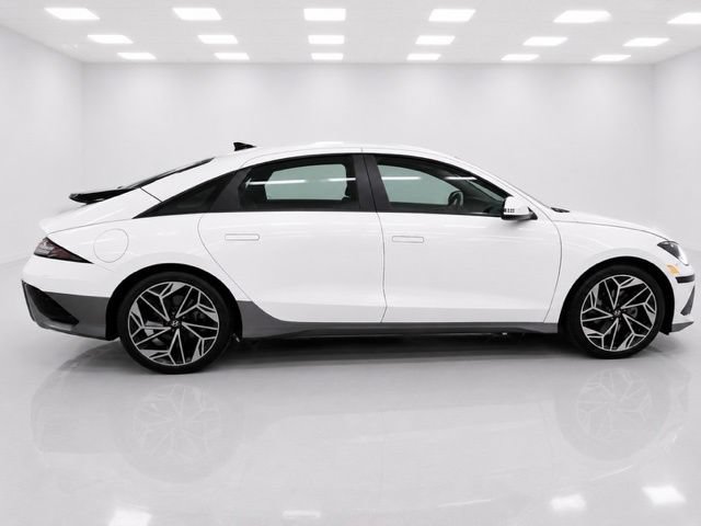 Used 2024 Hyundai Ioniq 6 SEL AWD/4WD image 6