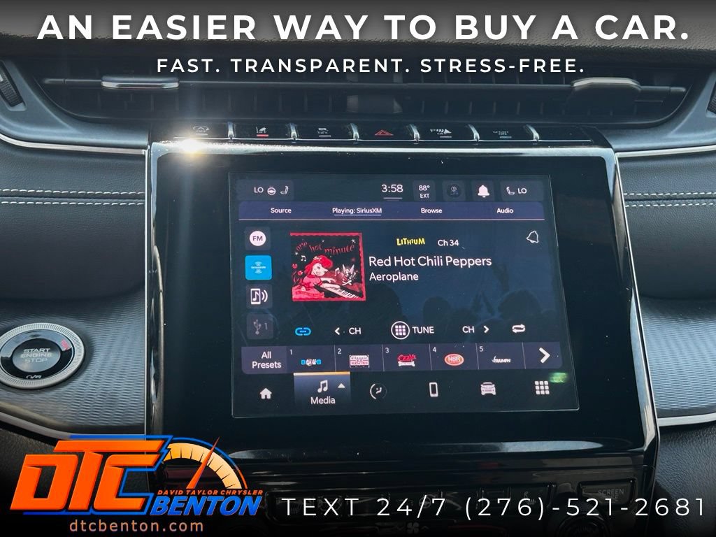 Used 2025 Jeep Grand Cherokee Altitude AWD/4WD image 20