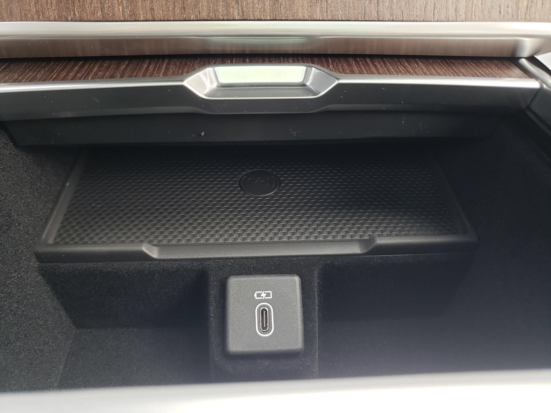 New 2026 Land Rover Range Rover SE AWD/4WD image 25