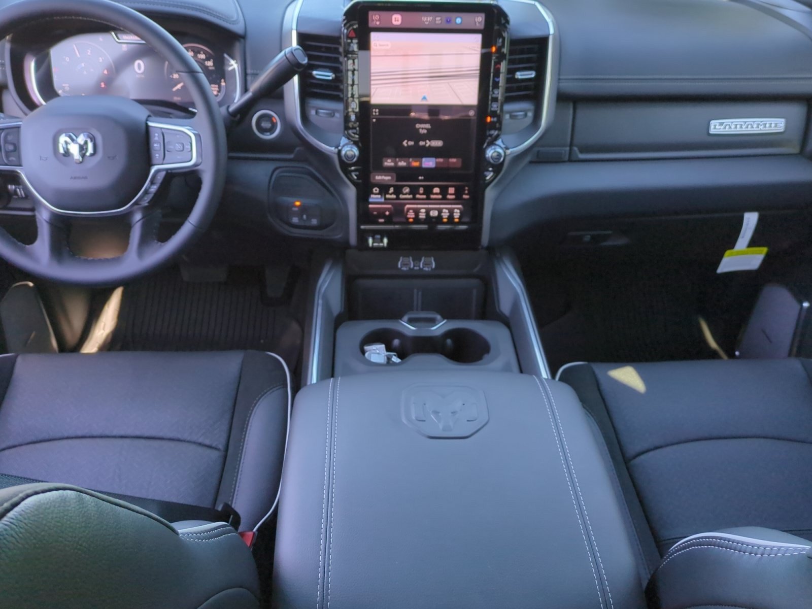 New 2026 RAM 2500 Laramie AWD/4WD image 20