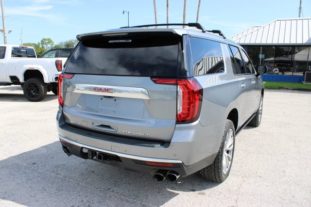Used 2021 GMC Yukon XL Denali w/ Denali Premium Package AWD/4WD image 10
