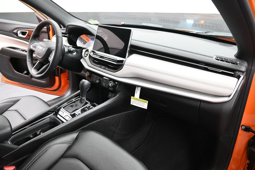 New 2026 Jeep Compass Limited AWD/4WD image 23