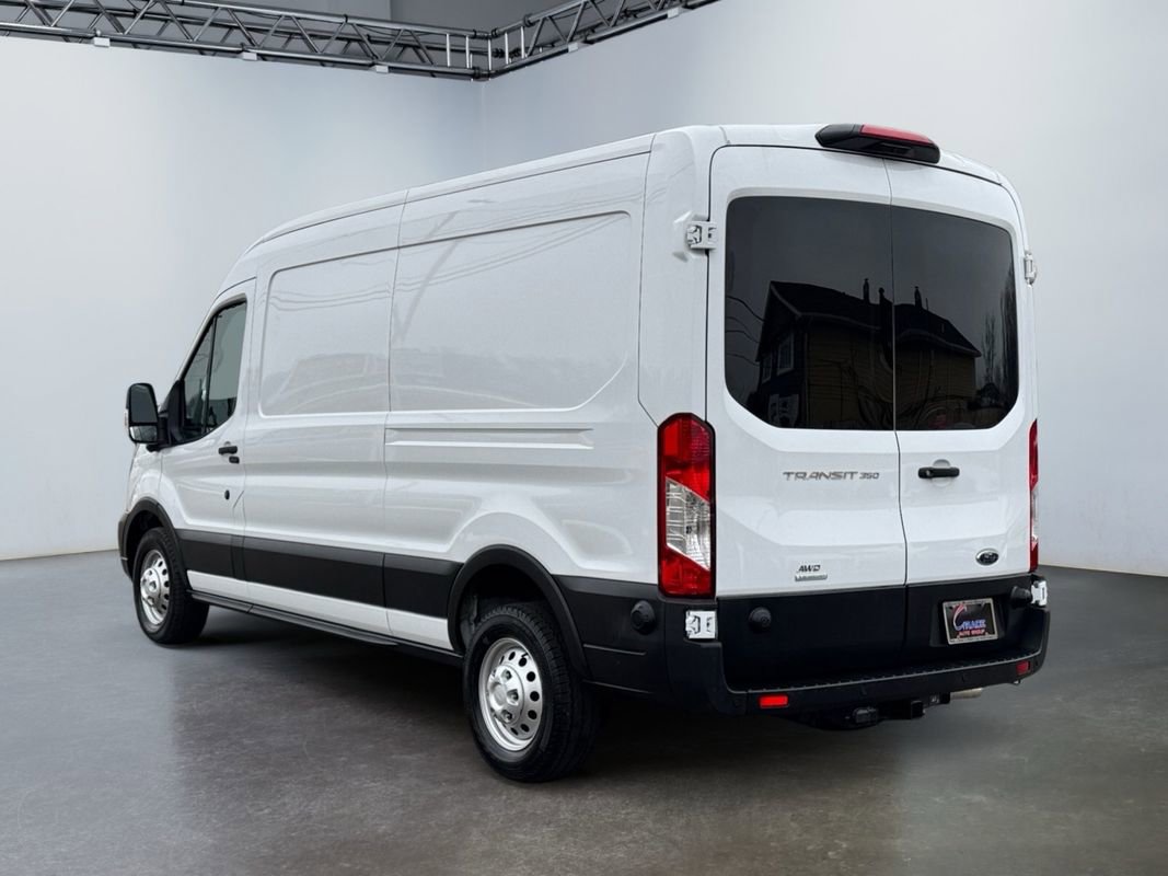 Used 2025 Ford Transit 350 Medium Roof AWD w/ Interior Upgrade Package image 7