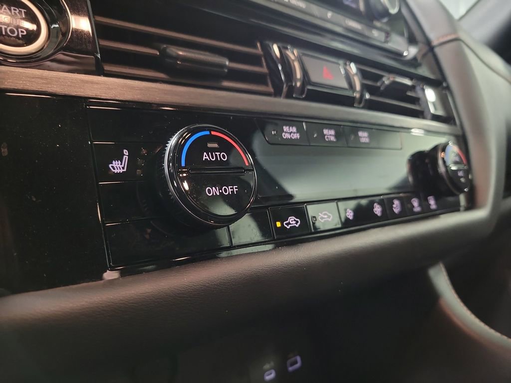 Used 2024 Nissan Pathfinder Rock Creek image 18