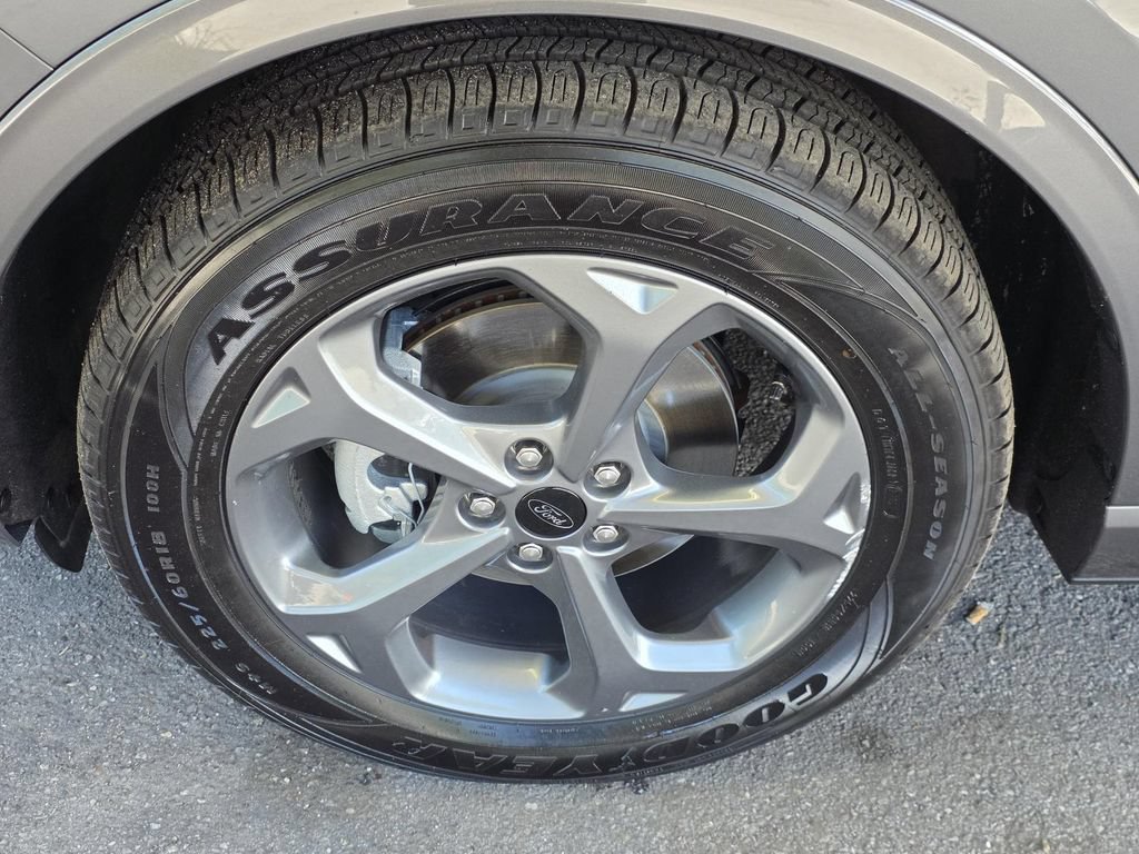 Used 2024 Ford Escape ST-Line Select w/ Tech Pack #1 AWD/4WD image 38