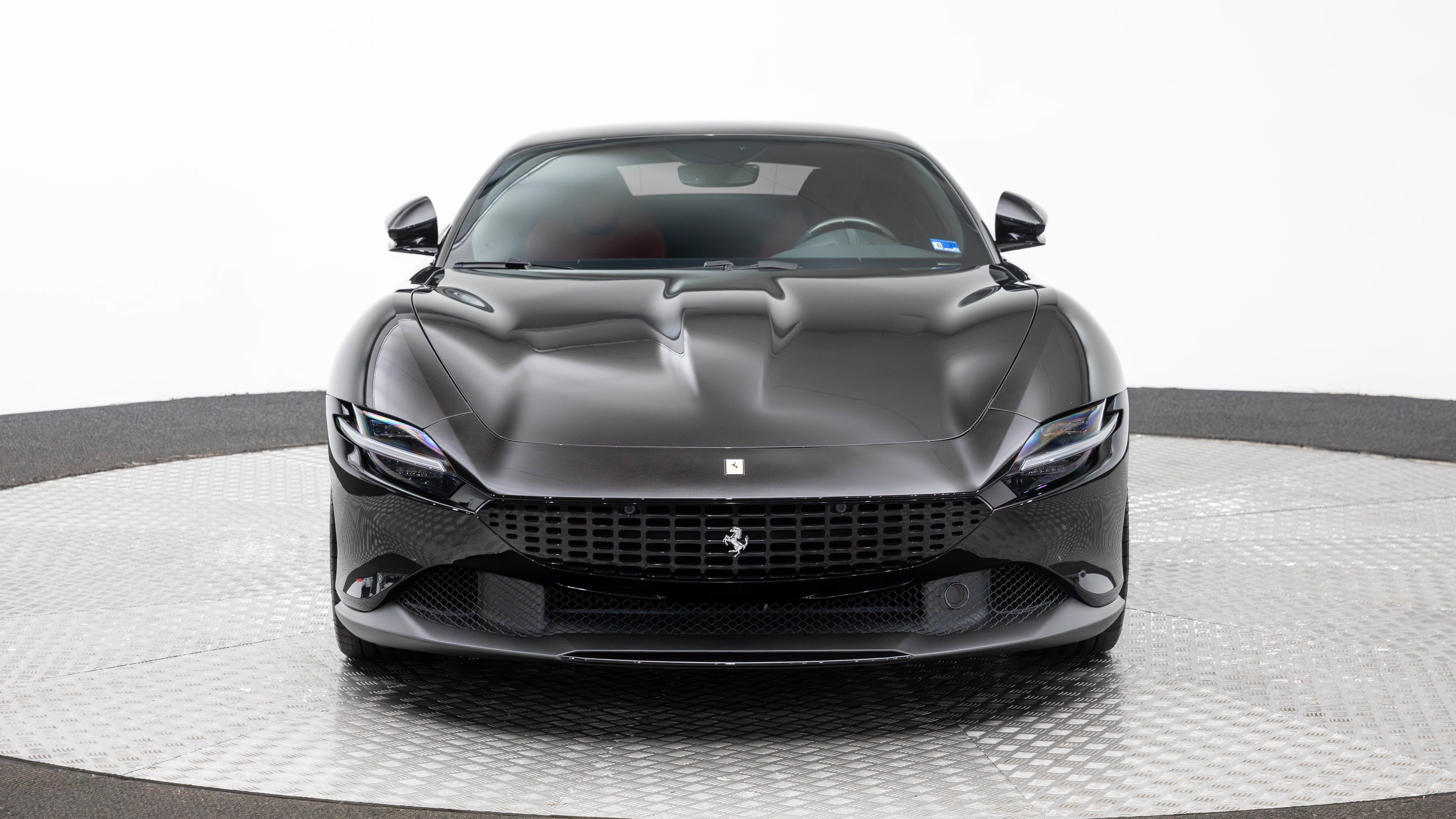 Certified 2022 Ferrari Roma RWD image 10