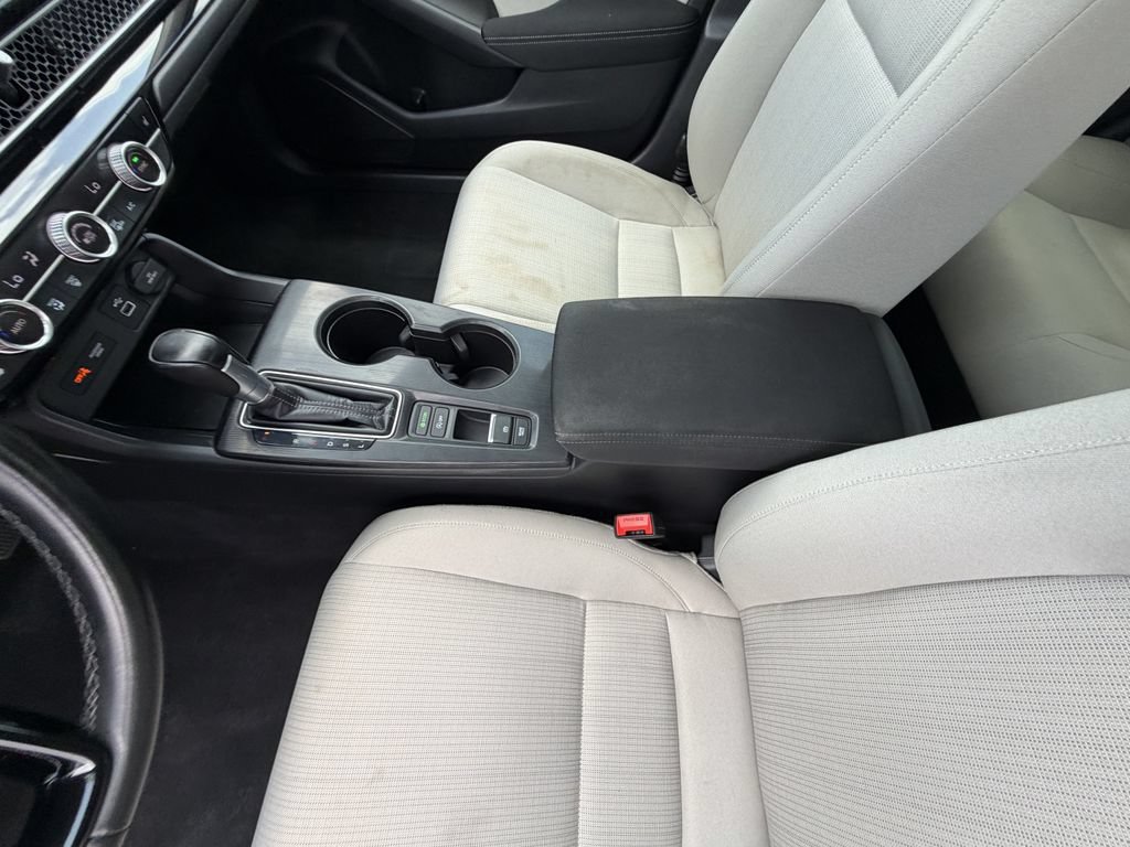 Used 2022 Honda Civic EX image 18