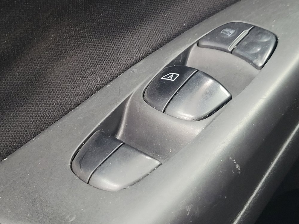 Used 2019 Nissan Sentra S FWD image 27