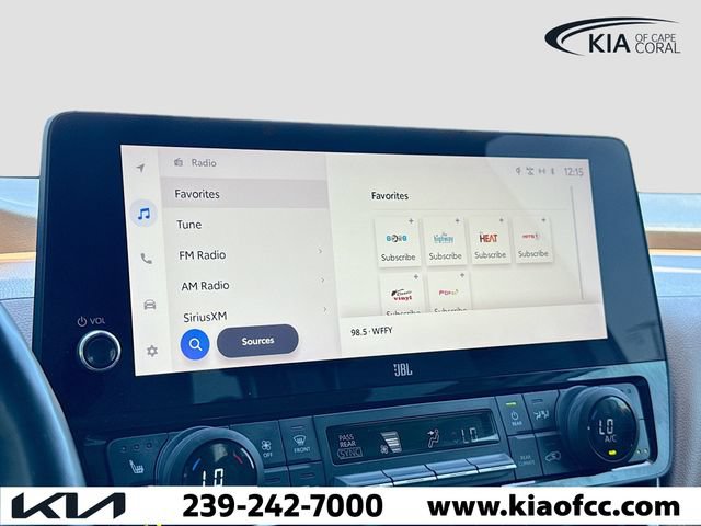 Used 2024 Toyota Grand Highlander AWD image 34