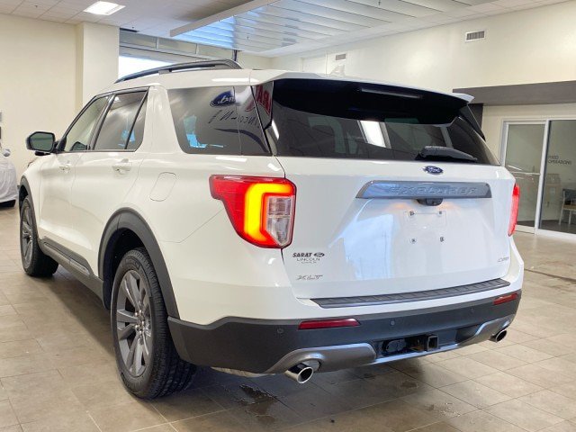 Certified 2023 Ford Explorer XLT w/ Equipment Group 202A AWD/4WD image 5